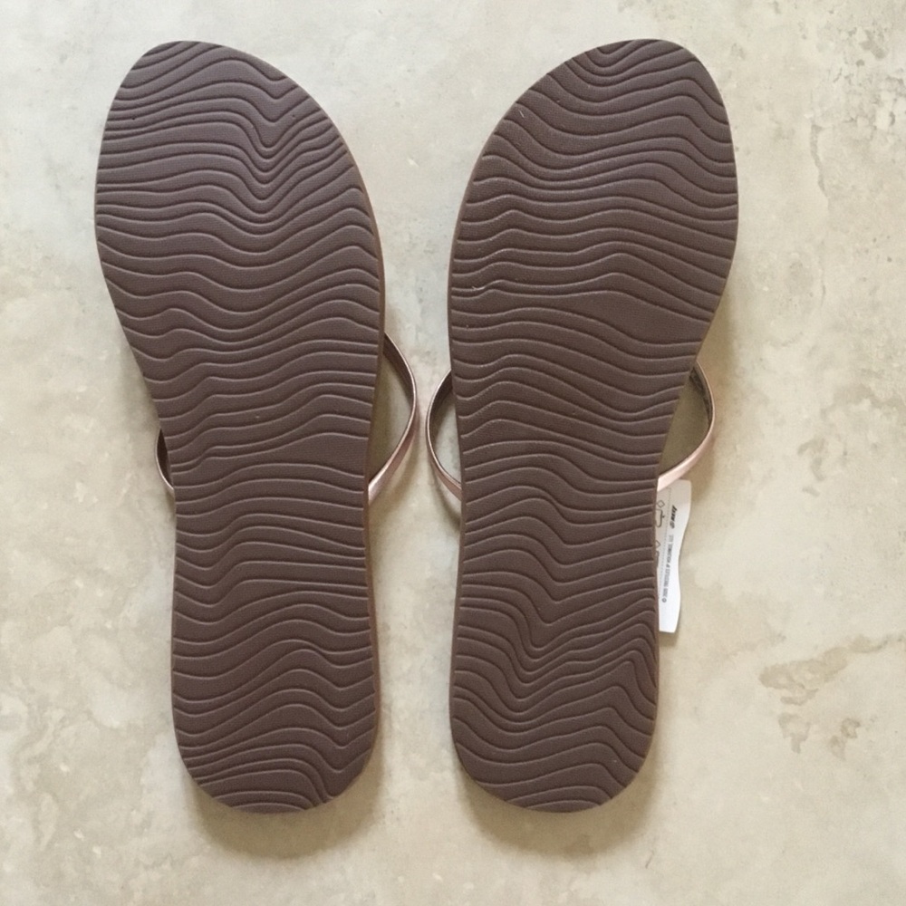 NEW Reef Bliss Nights Copper Flip Flop Sandals size 12 FLAW - Picture 6 of 8